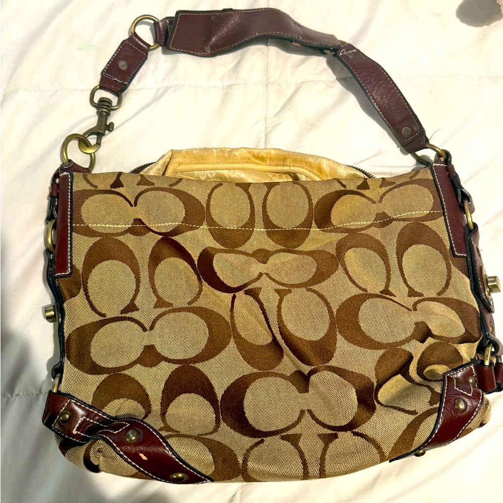 Vintage Coach signature Carly Hobo Bag #10619
